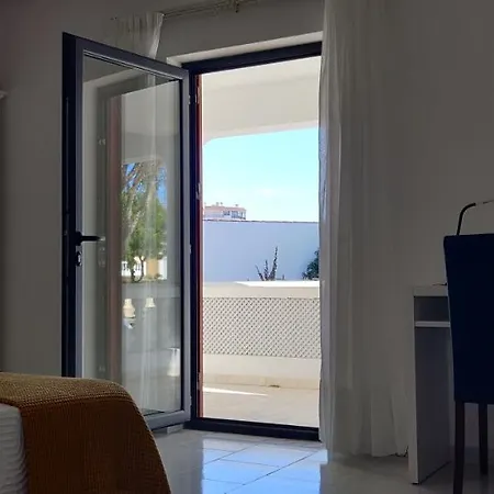 Sueste - Ideal As Suas Ferias * لاغوس