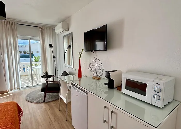 홈스테이 Sueste - Ideal As Suas Ferias *