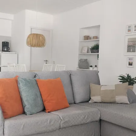 Homestay Sueste - Ideal As Suas Ferias *